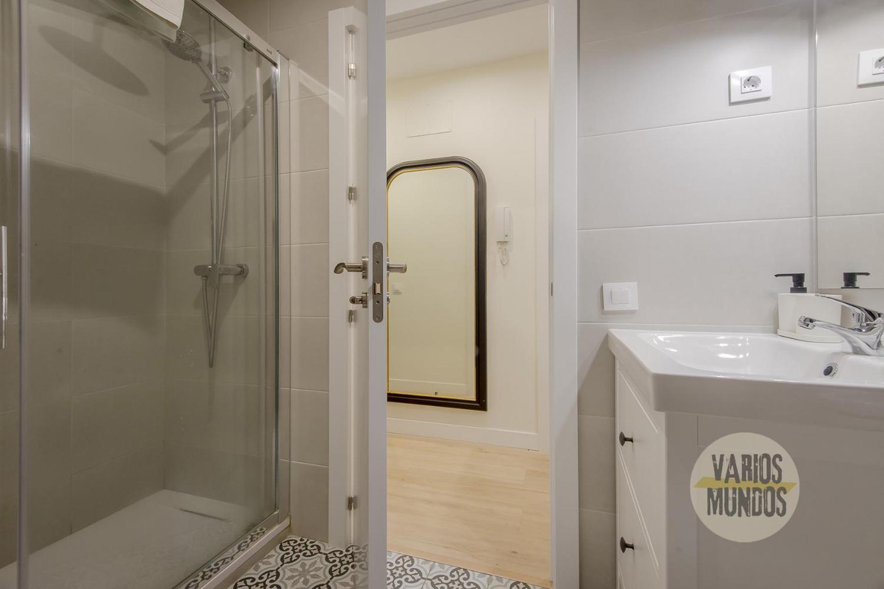 Downtown&New Apt Para 9Pax En La Plaza De Chueca Мадрид Экстерьер фото